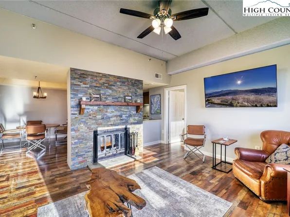 303 Sugar Top Drive #2408, Sugar Mountain, NC 28604