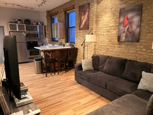 1151 W Erie St APT 2R, Chicago, IL 60642
