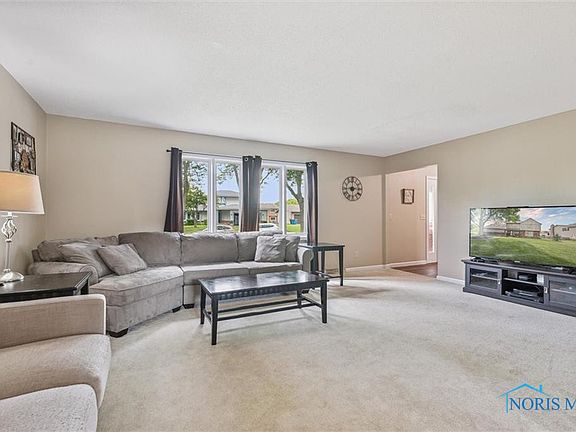 5th image of 6105 Burrwood Dr