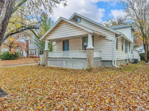 700 SW Roosevelt St, Topeka, KS 66606