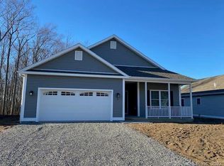 21 Mockingbird Dr #21, Killingly, CT 06239