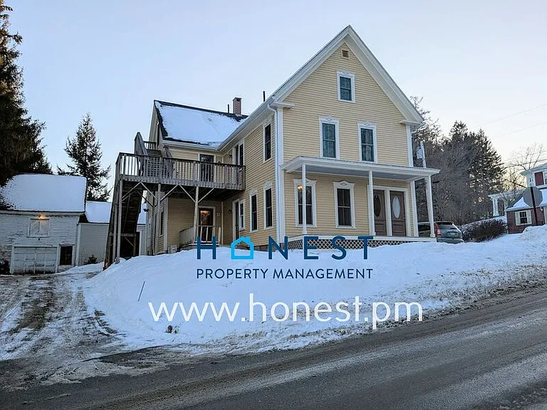 18 Warren St #3 — Photo 18