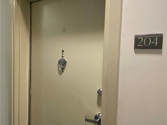 2nd image of 1206 Shockoe Ln APT 204