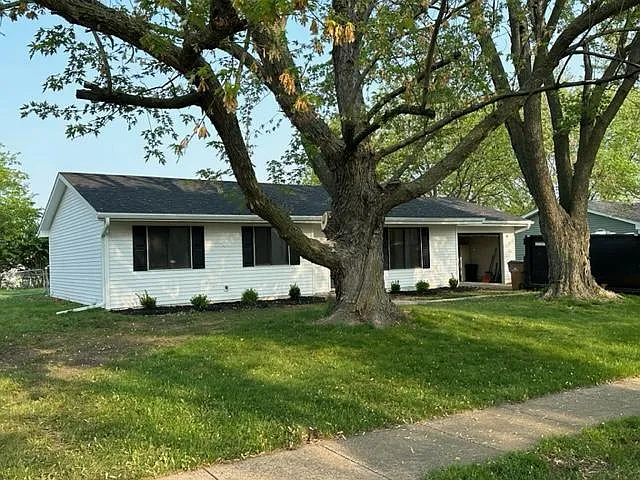 608 Adams St — Photo 1