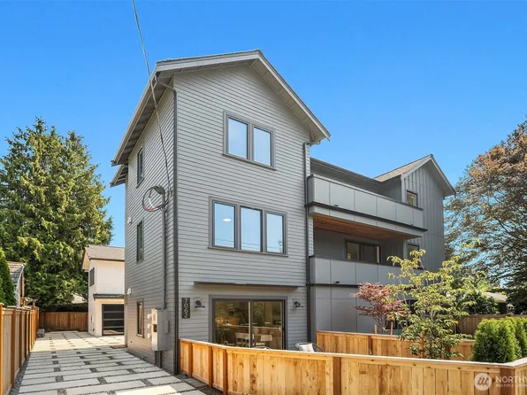 7062 Cleopatra Place NW, Seattle, WA 98117