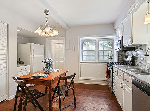 5th image of 4212 W 100th St