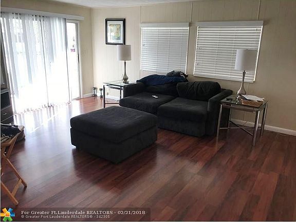 3rd image of 2411 SW 53rd St