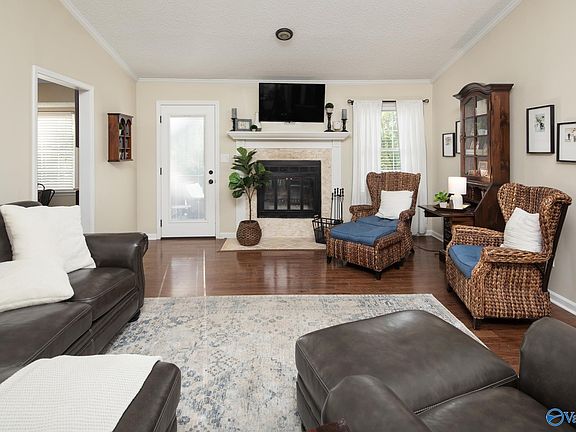 5th image of 14000 Maebeth Dr SE