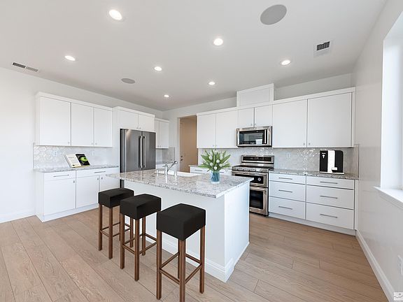 3rd image of 7670 Blue Earth Ct Homesite 131