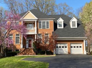 15315 Chinaberry St, Gaithersburg, MD 20878