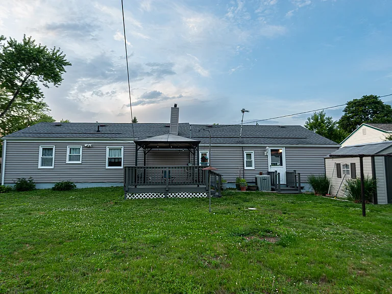 4155 Kempf St — Photo 2