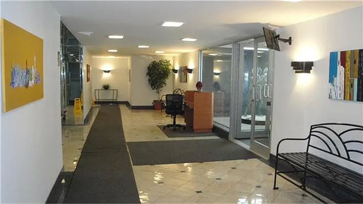 Sold by Inoue Realty | media 27