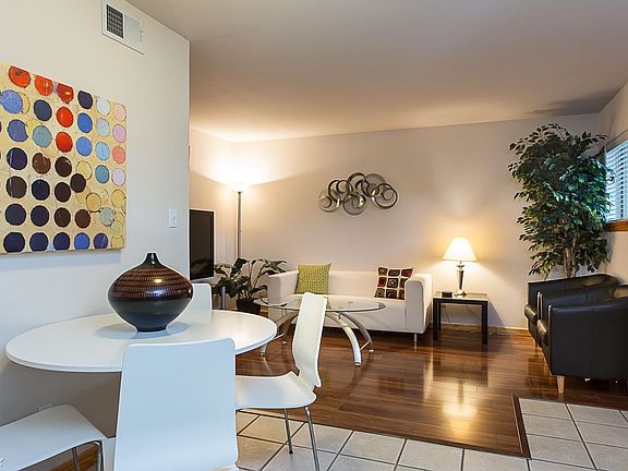 photo_1956676-1500x1000