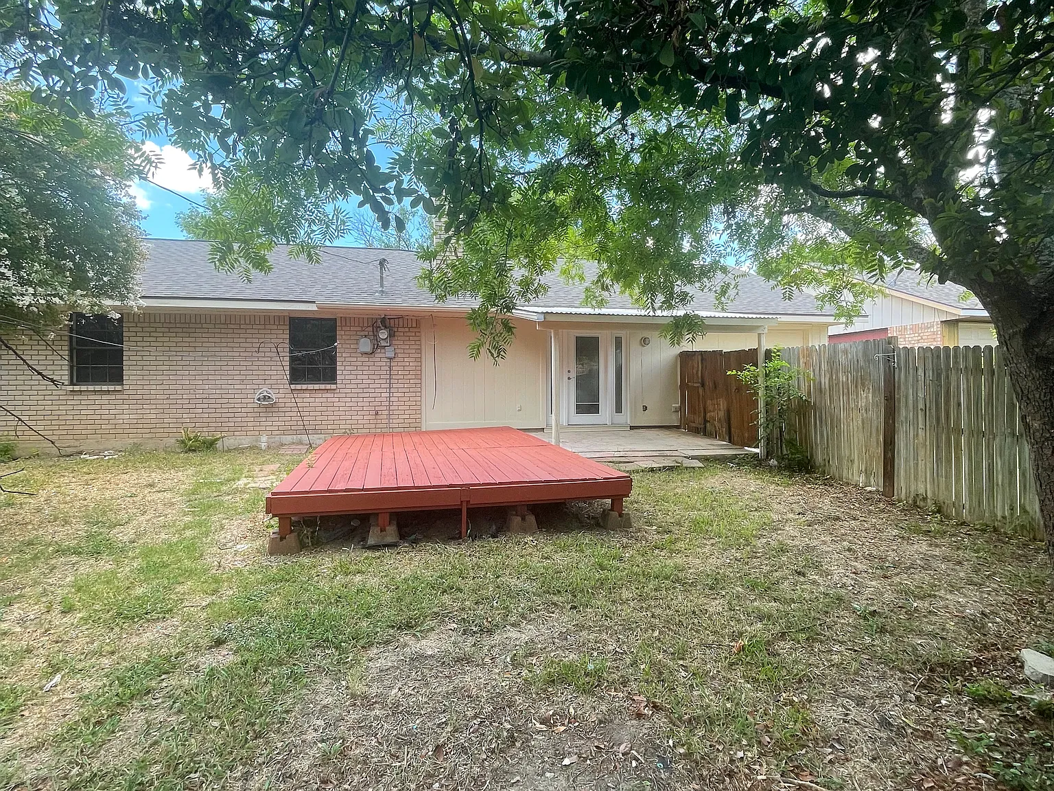 4221 Longhorn Trl — Photo 4