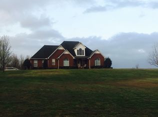 880 Hampton Cemetery Rd, Huntingdon, TN 38344