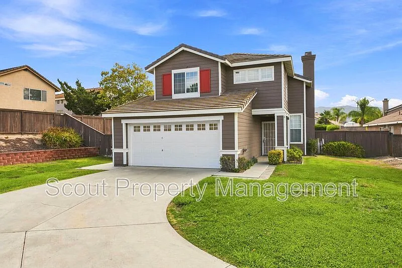 4 bed, 2.5 bath, 1635 sqft, $2,995 — Photo 1