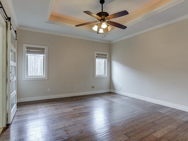 803 Avenue S — Photo 9
