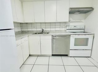 13499 Biscayne Blvd APT 1613, North Miami, FL 33181
