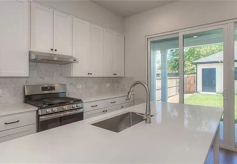 3205 Forest Park Blvd #1 — Photo 4