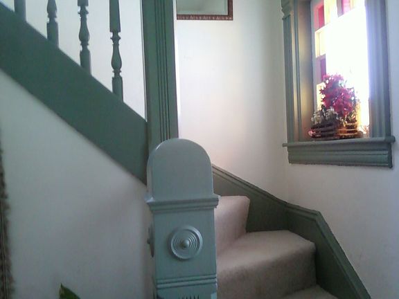 5th image of 1074 Woodland St NE