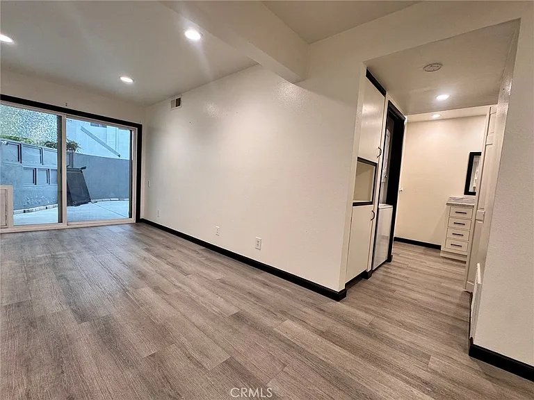 1159 Tivoli Ln — Photo 11