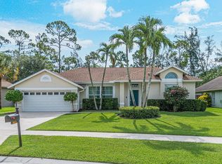 3823 Woods Walk Blvd, Lake Worth, FL 33467