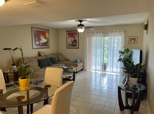 18081 SE Country Club Dr #17168, Tequesta, FL 33469