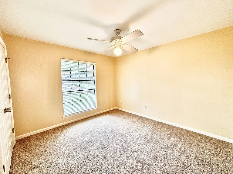 1323 Tamari Dr — Photo 13