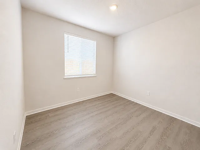 3950 Slab St — Photo 8