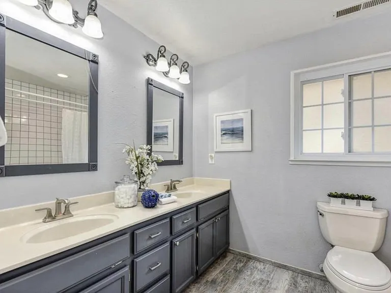 12341 Torrey Pines Dr — Photo 26