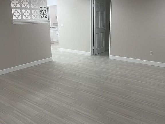 3rd image of 17647 Pinedale Ave