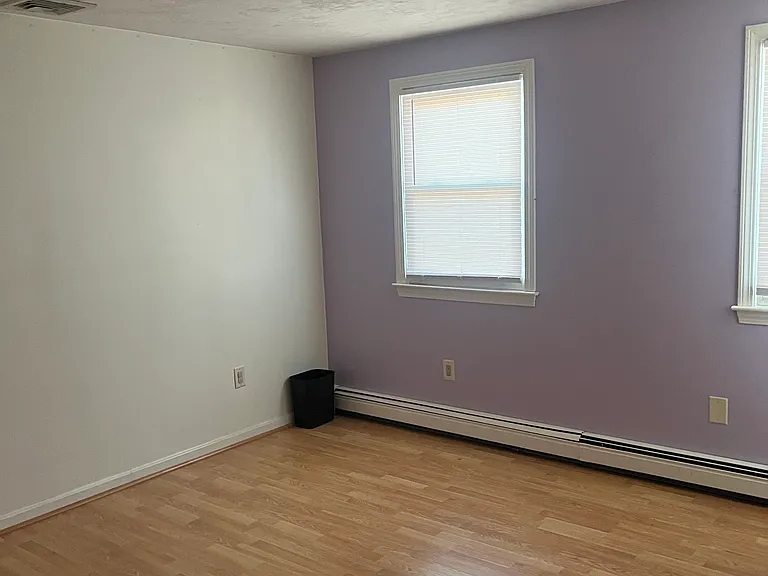 133 Center St — Photo 10