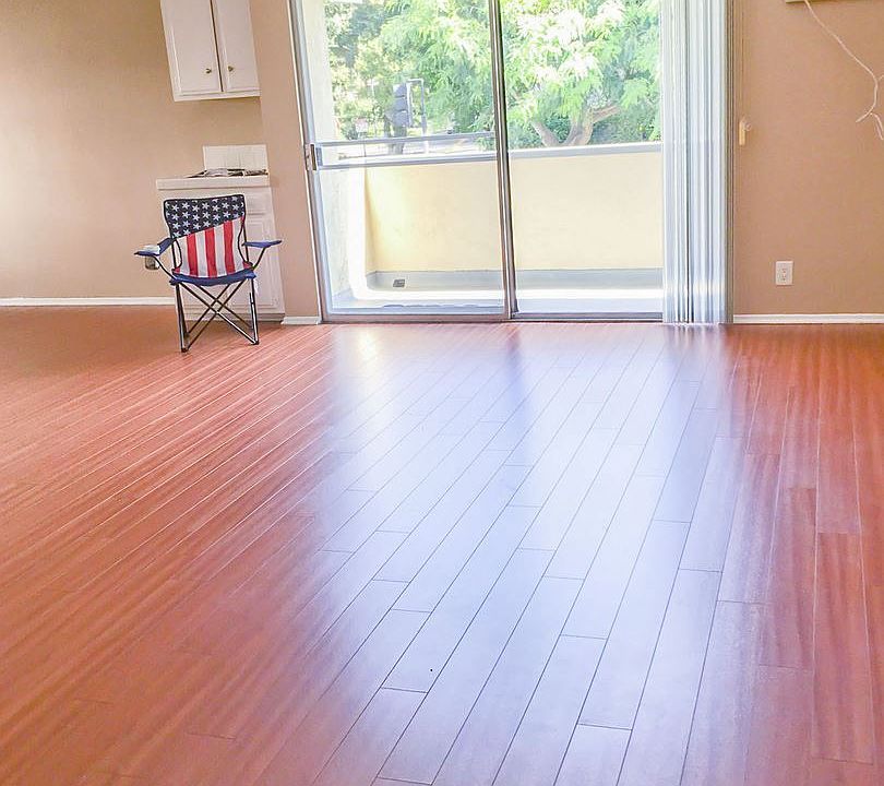 1st image of 10966 Ohio Ave APT 102