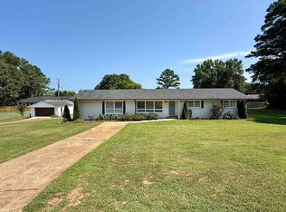 2012 Stoddard Dr, Florence, AL 35630