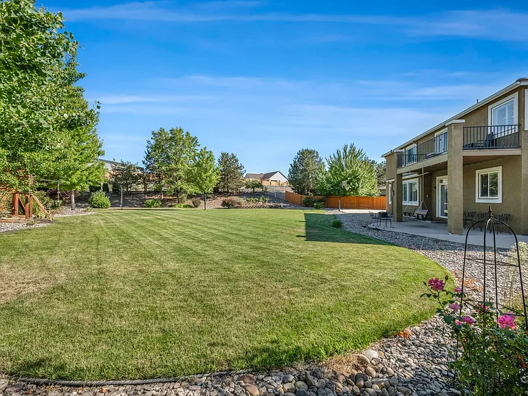 2425 Crooked Canyon Ct — Photo 63