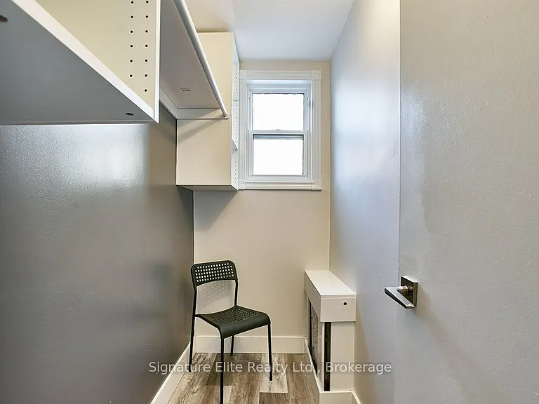 112 Alder Cres #102 — Photo 13