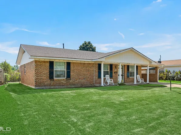 1510 Holiday Pl, Bossier City, LA 71112
