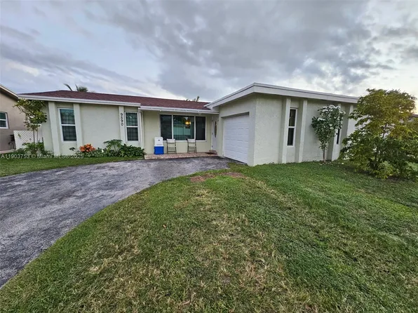 9590 NW 21st Mnr, Sunrise, FL 33322