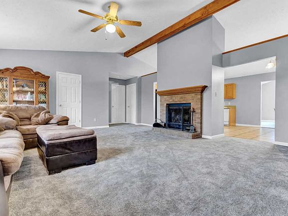 3rd image of 715 Waynoka Dr