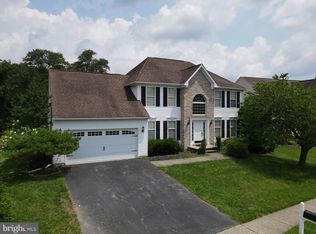 3 Cardigan Ct, Newark, DE 19702
