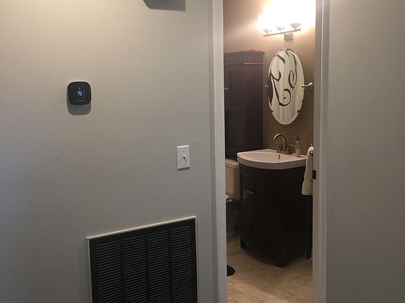 5th image of 443 Rolling Hills Dr