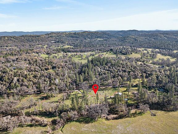 3rd image of 3150 Bridgeport School Rd