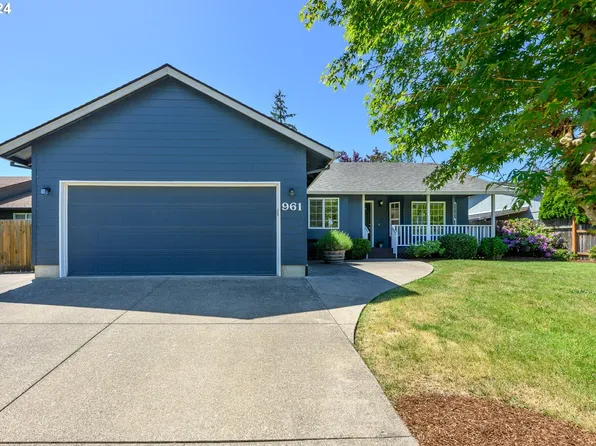 961 SW Dove Ct, McMinnville, OR 97128