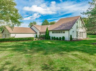 62 Overbrook Rd, South Barrington, IL 60010