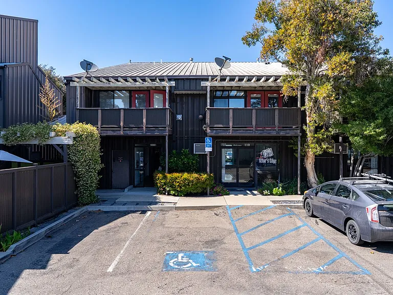 2074-2078 Parker Street - Residential — Photo 38