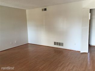 2833 E Van Buren St, Carson, CA 90810