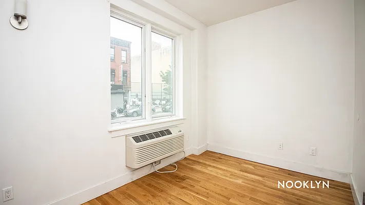 Rented by Nooklyn NYC LLC | media 37