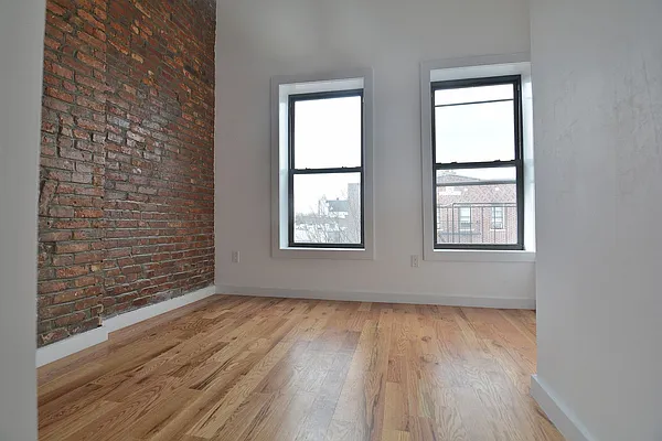 Rented by Hagstrom Management Inc | media 12