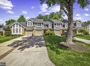 12 Raisin Tree Cir, Pikesville, MD 21208