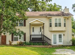 404 Kingsley Dr, Saint Clair, MO 63077